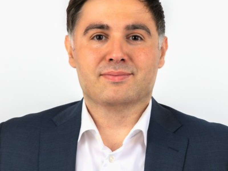  U. (Uğur) Öztürk