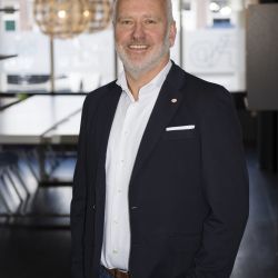 Profile picture A.G. (Ton) van den Hoven